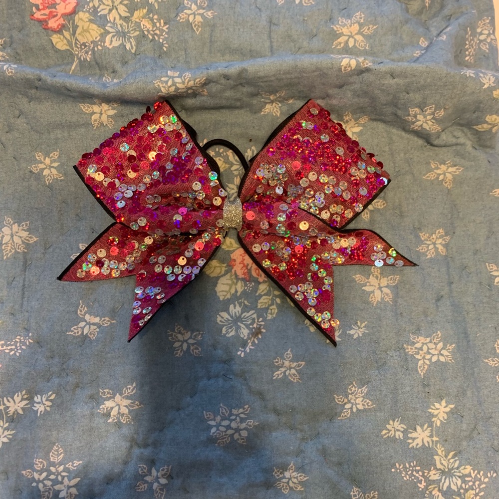 Brand New Pink Sequins Cheer Bow🎀